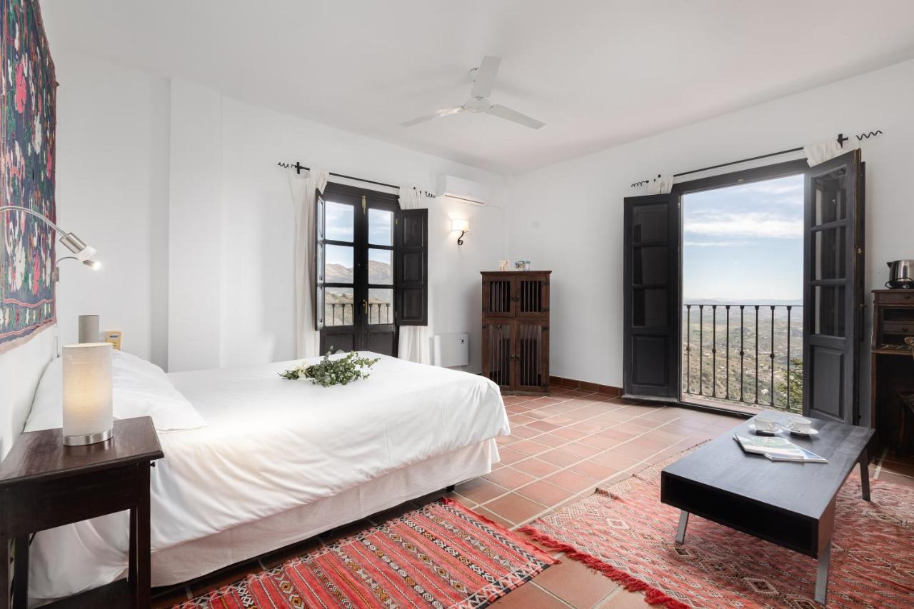 Cerro De Hijar Hotel